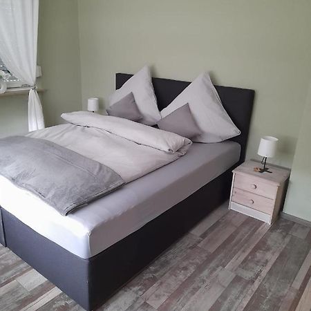 Ferienwohnung Pickel Kottenheim Bagian luar foto
